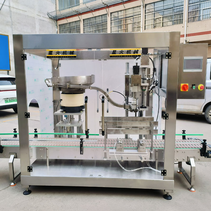 大桶抓式擰蓋機-化工桶自動旋蓋機